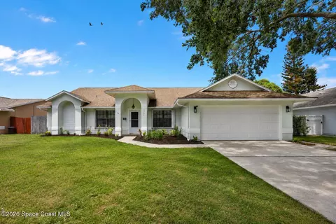 3526 Egret Dr, Melbourne, FL 32901