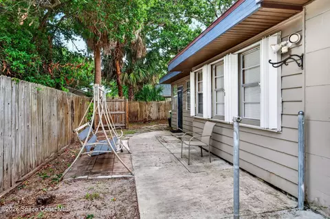 Exterior - 1707 Platt St, Melbourne, FL 32901 photo 4 of 9
