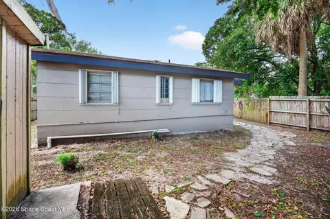 Exterior - 1707 Platt St, Melbourne, FL 32901 photo 8 of 9