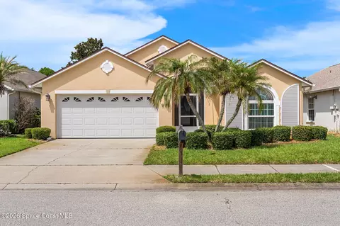 992 Shaw Cir, Melbourne, FL 32940