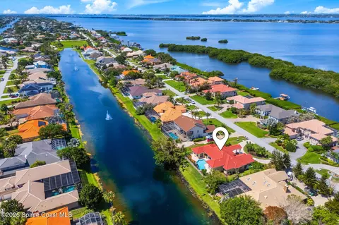 329 Lanternback Island Dr, Satellite Beach, FL 32937
