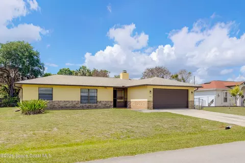 1310 Jarvis St NW, Palm Bay, FL 32907
