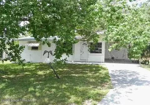 30 S Desoto St, Beverly Hills, FL 34465