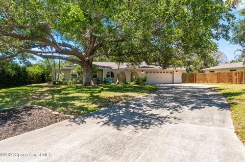 1245 Leslie Dr, Merritt Island, FL 32952