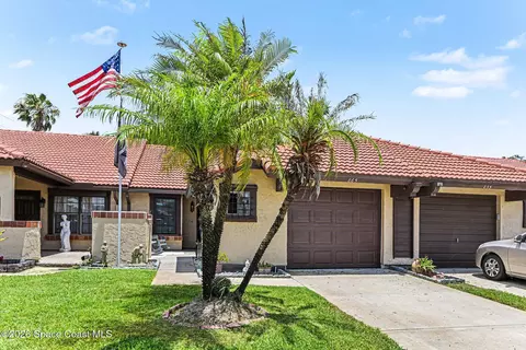 865 Regal Ave NE, Palm Bay, FL 32905