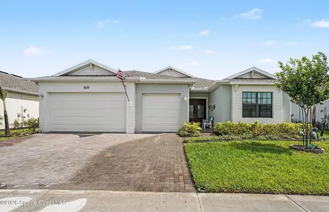 1032 Great Belt Cir, Melbourne, FL 32940