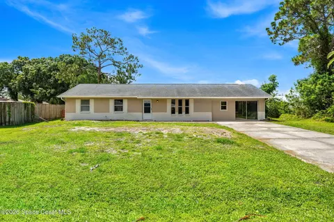 986 Jettie St NE, Palm Bay, FL 32907