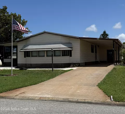 806 Draco Dr, Barefoot Bay, FL 32976
