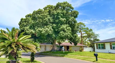 4205 Grovewood Ln, Titusville, FL 32780