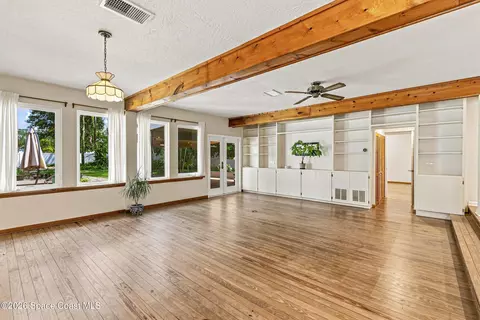 Living - 44 Littlejohn Ln, Rockledge, FL 32955 photo 5 of 10