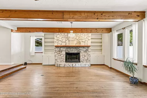 Living - 44 Littlejohn Ln, Rockledge, FL 32955 photo 9 of 10