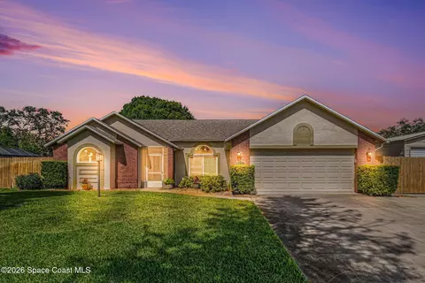 4855 Winchester Dr, Titusville, FL 32780