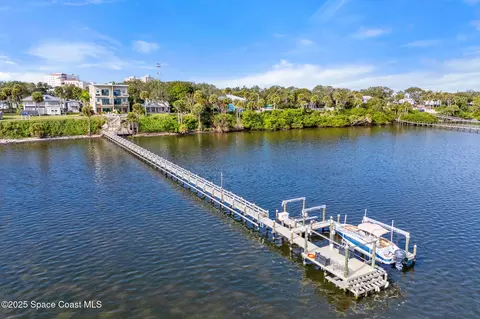 View/Area - 1807 1809 Riverview Dr, Melbourne, FL 32901 photo 8 of 14
