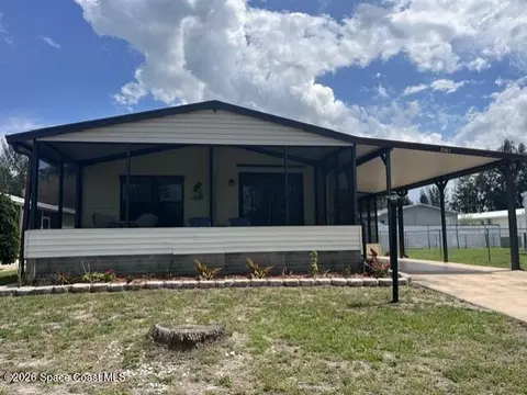 421 Avocado Dr, Barefoot Bay, FL 32976