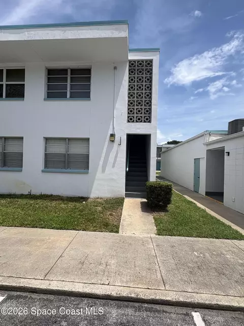8401 N Atlantic Ave #J2, Cape Canaveral, FL 32920