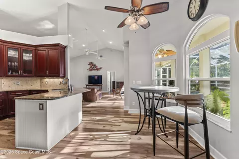 Kitchen - 340 Baytree Dr, Melbourne, FL 32940 photo 5 of 5