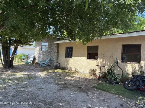 26 Sapphire St, Melbourne, FL 32904