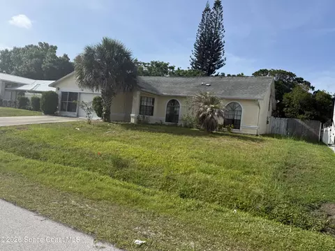 1130 Lynbrook St NW, Palm Bay, FL 32907