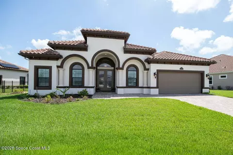 8289 Stonecrest Dr, Melbourne, FL 32940