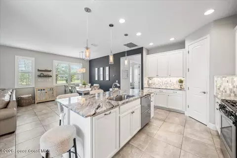 Kitchen - 2791 Casterton Dr, Melbourne, FL 32940 photo 2 of 3