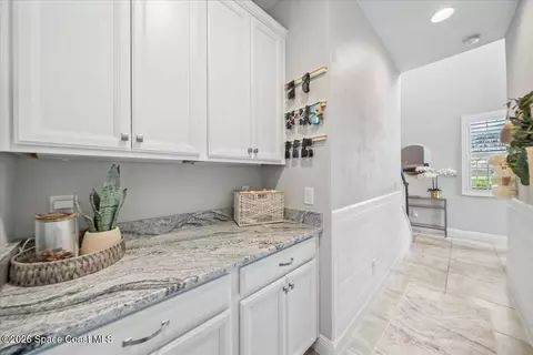 Entry Way - 2791 Casterton Dr, Melbourne, FL 32940 photo 4 of 6