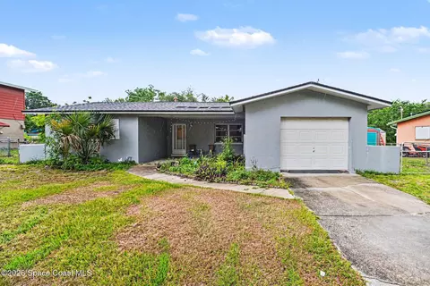 2425 Heritage Dr, Titusville, FL 32780