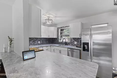 Kitchen - 2361 Pawnee Dr, Melbourne, FL 32935 photo 2 of 3