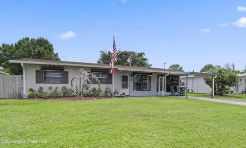 2361 Pawnee Dr, Melbourne, FL 32935