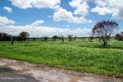 2281 Utopia Ave SW, Palm Bay, FL 32908