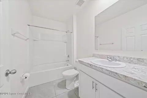 Bath - 6485 Topaz Dr, Grant, FL 32949 photo 1 of 1