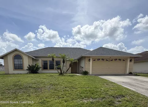 1629 Gadsden Ave NW, Palm Bay, FL 32907