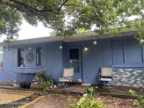 1003 Woodlawn Rd, Rockledge, FL 32955