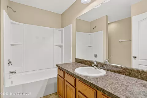 Bath - 133 Montecito Dr, Satellite Beach, FL 32937 photo 3 of 3