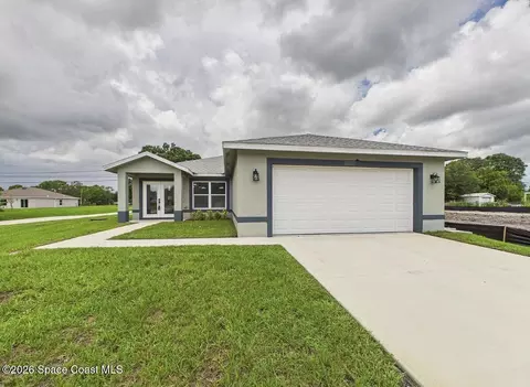 8666 100th Ave, Vero Beach, FL 32967