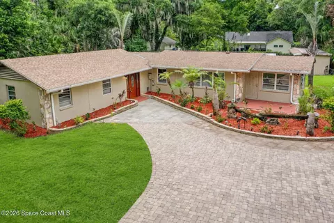 544 S Wildwood Ln, Melbourne, FL 32904