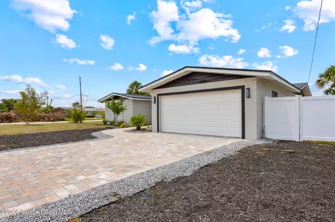 1500 S Harbor Dr, Merritt Island, FL 32952