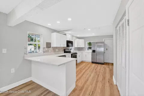 Kitchen - 2343 Grant St, Melbourne, FL 32901 photo 1 of 5