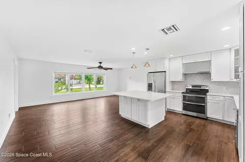 Living - 403 12th Ave, Indialantic, FL 32903 photo 5 of 9