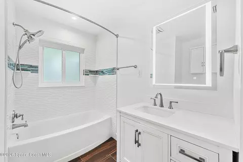 Bath - 403 12th Ave, Indialantic, FL 32903 photo 2 of 3