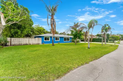 Exterior - 403 12th Ave, Indialantic, FL 32903 photo 10 of 11