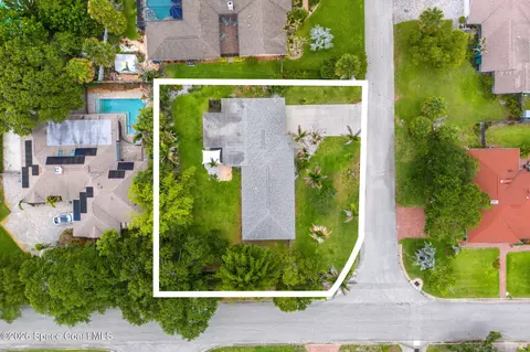 View/Area - 403 12th Ave, Indialantic, FL 32903 photo 2 of 12