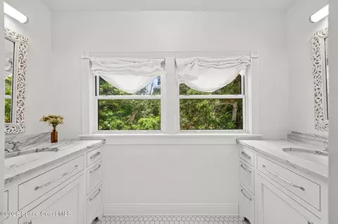 Bath - 1489 Rockledge Dr, Rockledge, FL 32955 photo 4 of 5