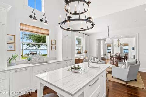 Kitchen - 1489 Rockledge Dr, Rockledge, FL 32955 photo 2 of 6