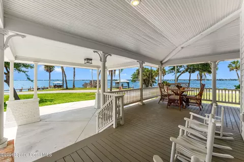 Exterior - 1489 Rockledge Dr, Rockledge, FL 32955 photo 5 of 13