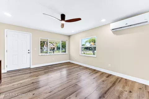 Living - 2517 Lipscomb St, Melbourne, FL 32901 photo 3 of 7