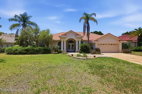 Exterior - 330 Baytree Dr, Melbourne, FL 32940 photo 1 of 8