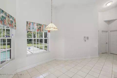 Dining - 330 Baytree Dr, Melbourne, FL 32940 photo 1 of 5