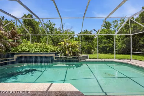 Exterior - 330 Baytree Dr, Melbourne, FL 32940 photo 7 of 8
