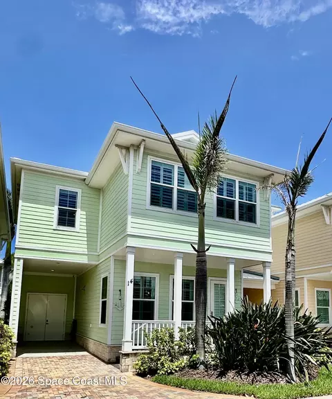 14 Old Feger Dr, New Smyrna Beach, FL 32169