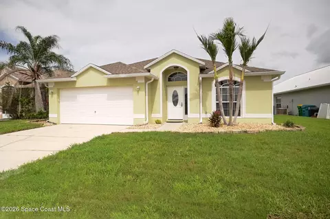 1761 Wekiva Dr, Melbourne, FL 32940